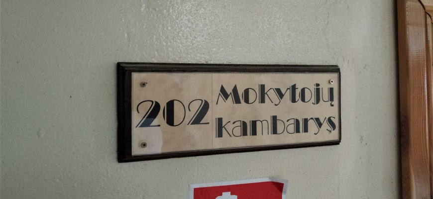 Švietimo darbuotojai reikalauja, kad atlyginimai kiltų nuo sausio, o ne nuo kito rugsėjo