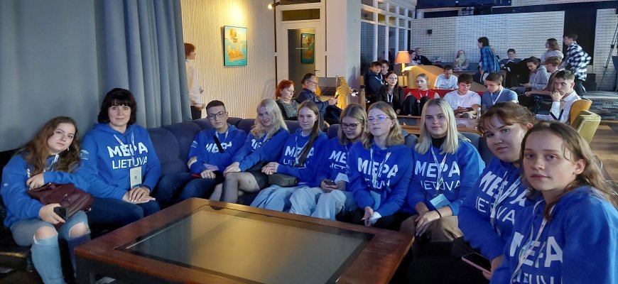 Juodupės gimnazijos MEPA komanda – II-oji vieta Lietuvoje ir kelionė į tarptautinį renginį Taline