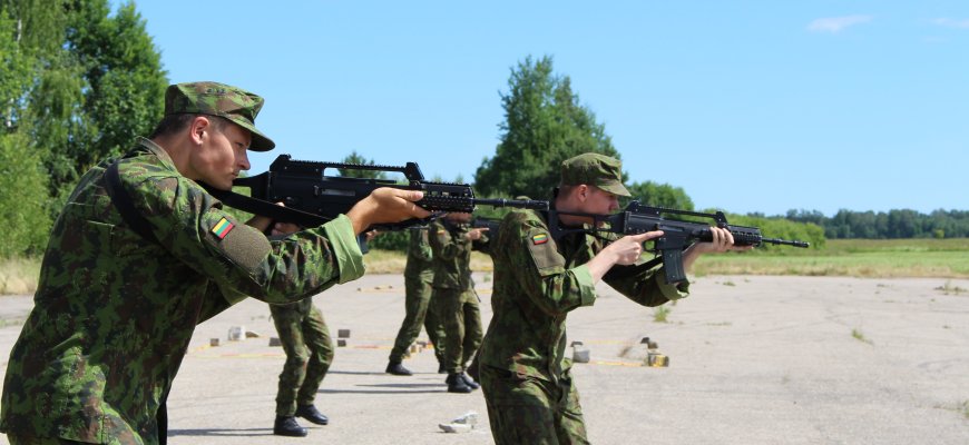 Savaitgalį – mūsų karių ir NATO sąjungininkų pratybos Jūžintuose