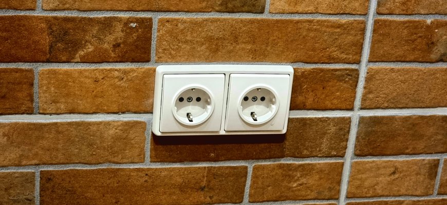 Elektros kainas jau galima palyginti skaičiuokle