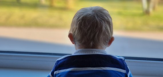 Pranešimų skaičius apie vaiko teisių pažeidimus pernai išaugo ketvirtadaliu