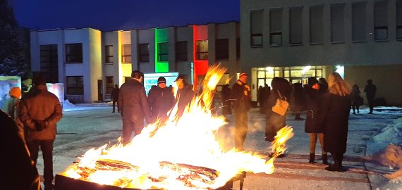 Laisvės laužai priminė prieš 33 metus istorinius įvykius nulėmusią lietuvių vienybę