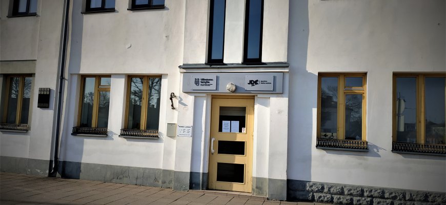 Dėl 200 eurų išmokos bedarbių padaugėjo 40 tūkst., tiek pat sumažėjo pašalpų gavėjų