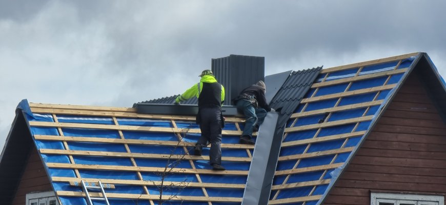 Nuo rugsėjo užsieniečiai dirbti Lietuvoje galės tik gavę leidimą gyventi