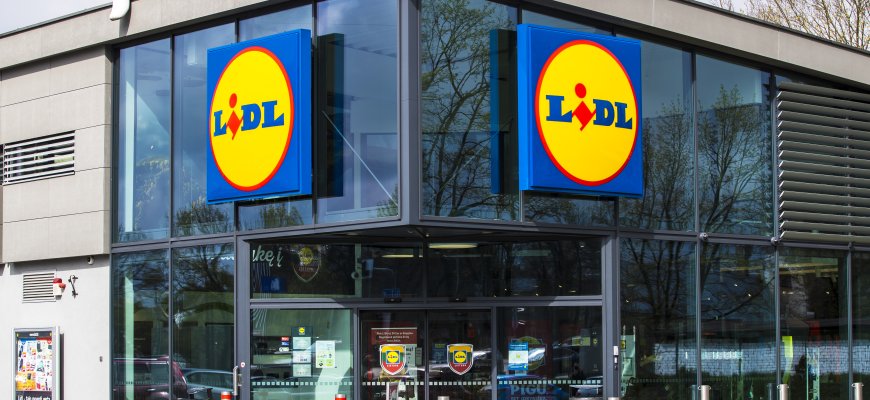 ATNAUJINTA: „Lidl“ parduotuvė Rokiškyje pirkėjus priims BE GALIMYBIŲ PASO