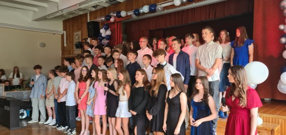 J. Tūbelio progimnazija išlydėjo savo didžiuosius...