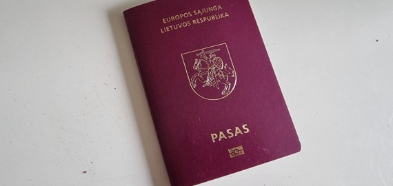 Seimas įteisino x, w ir q raides asmens dokumentuose