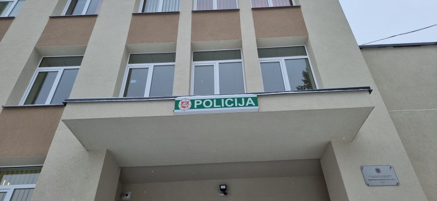 Išgertuvių metu smurtavo prieš moterį