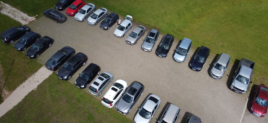 Ministerija atsisako automobilio registracijos mokesčio