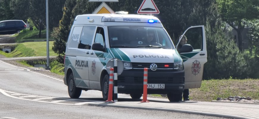 Obelių priemiesčio kaime sustabdytas girtas vairuotojas