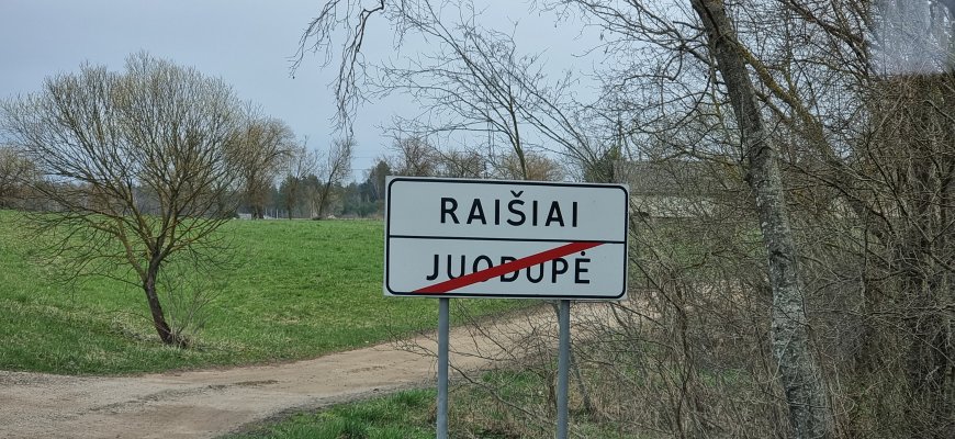 Smurtavo prieš nepilnametį ir sudavė pareigūnui