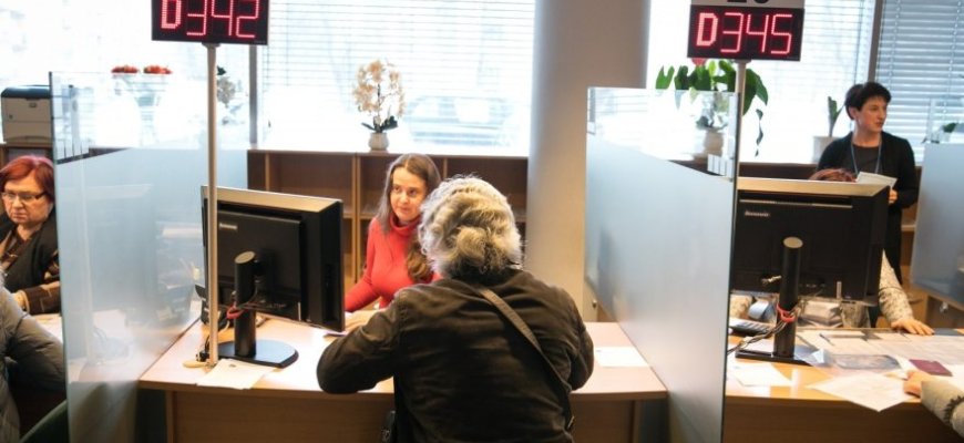 Laikas senka: VMI dar laukia 254 tūkst. gyventojų, privalančių pateikti deklaracijas