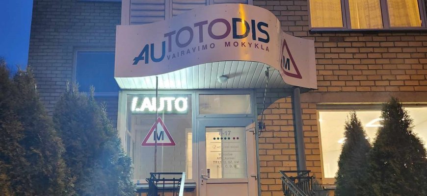 Naują vairuotojų mokyklą į miestą „prisikvietė“ patys rokiškėnai