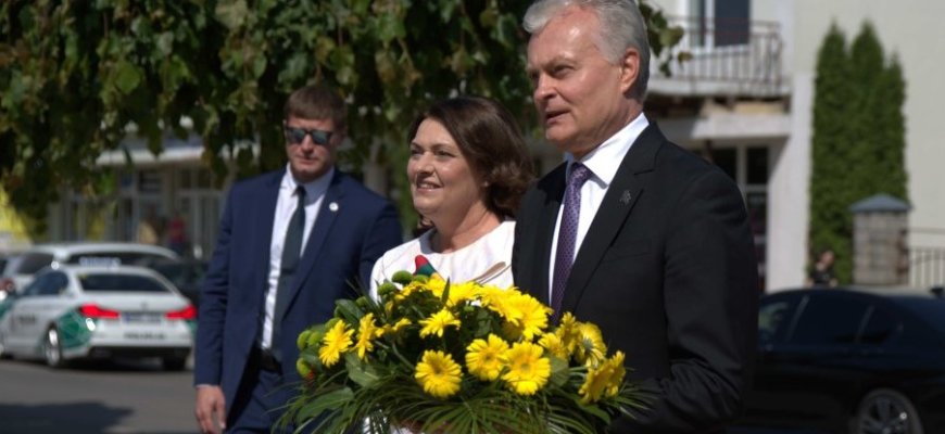 S. Daukanto aikštėje ateinančius 5-erius metus vėl šeimininkaus G. Nausėda