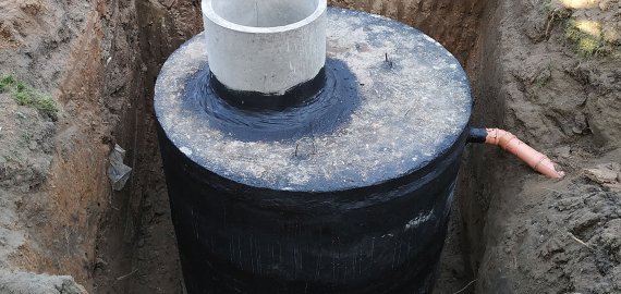 Sandarios nuotekų surinkimo talpyklos, rezervuarai srutoms nedideliems ūkiams