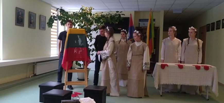 Skaitovų konkurse dalyvių mažėja, meninės kompozicijos – retenybė