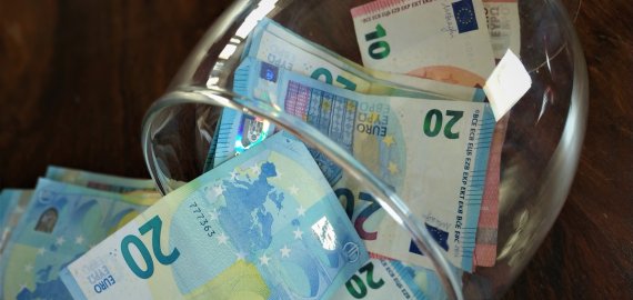 Valstybė žada 200 eurų subsidiją medikų atostogoms Lietuvoje