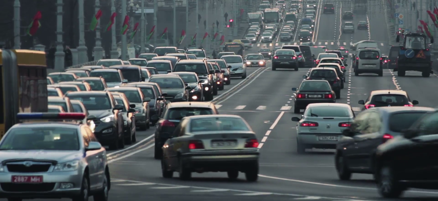 Visuotinio automobilių mokesčio nebus, ministerijos planai nesuprantami – S. Skvernelis