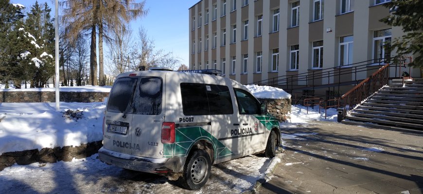Įkliuvo neblaivus ir be teisių