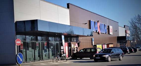 „Maxima“ ir „Rimi“ darbuotojams taip pat mokės priedus