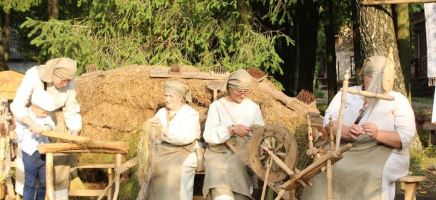 Devintoji „Lino mūka“: ar originalus renginys konkurencingas švenčių maratone? (video+foto)
