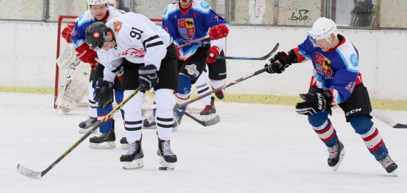 Rokiškėnų siurprizas saviesiems sirgaliams – įveikti „Hockey Punks“