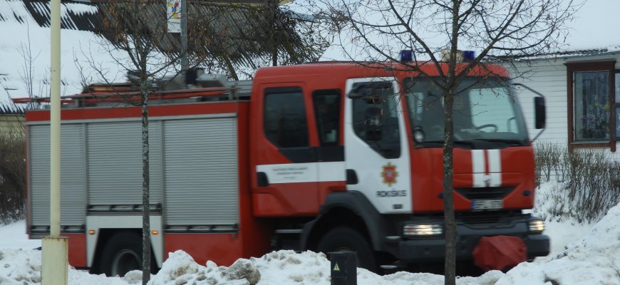 Rastas apdegęs vyro kūnas