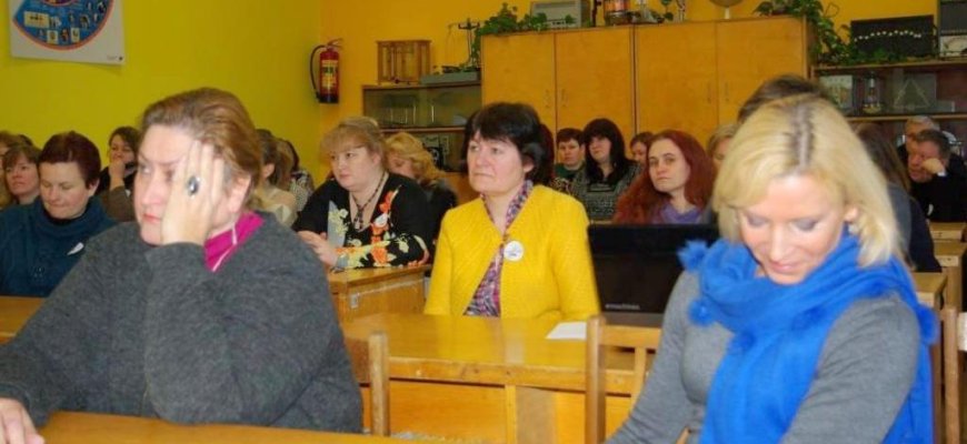 Rajono meras lankėsi pas streikuojančius mokytojus