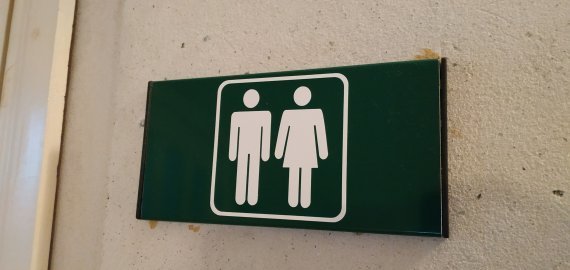 Neturintieji galimybių paso galės pasinaudoti kavinių tualetais
