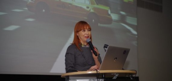 Švietimo ir mokslo ministrės J. Petrauskienės vizija „Litexpo“ vykstančioje parodoje „Mokykla“: kursime mokyklą be namų darbų