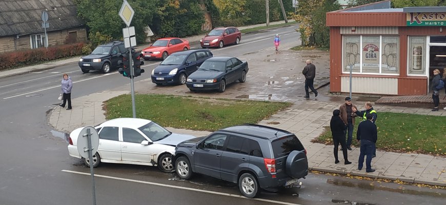 Avarija Vytauto ir Juodupės gatvių sankryžoje (foto)