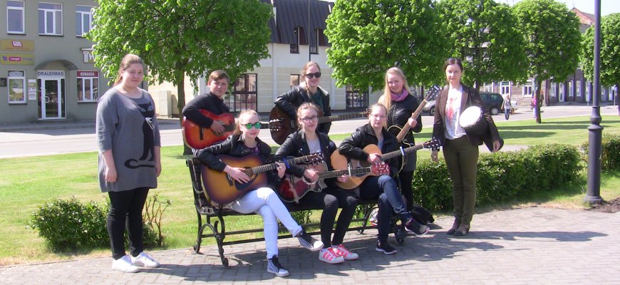 Miesto centre – Gatvės muzikos diena (foto+video)