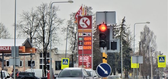 Benzino kaina Rokiškyje pasiekė psichologinę 1,5 eur ribą