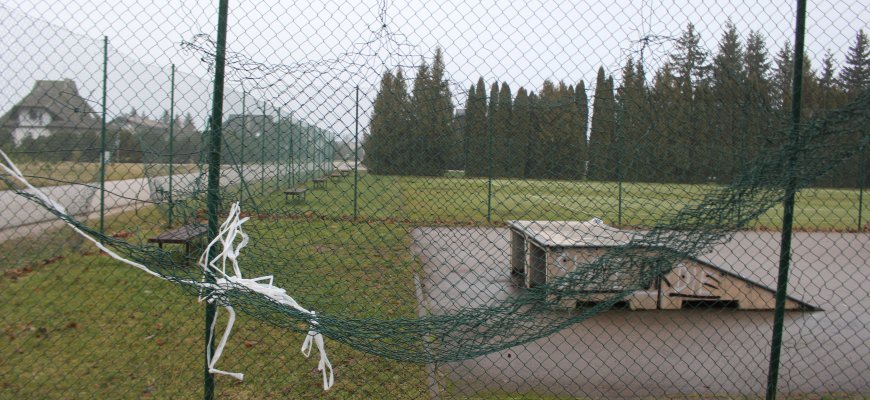 Vandalai nuniokojo riedlentininkų aikštelę L. Šepkos parke (foto+video)