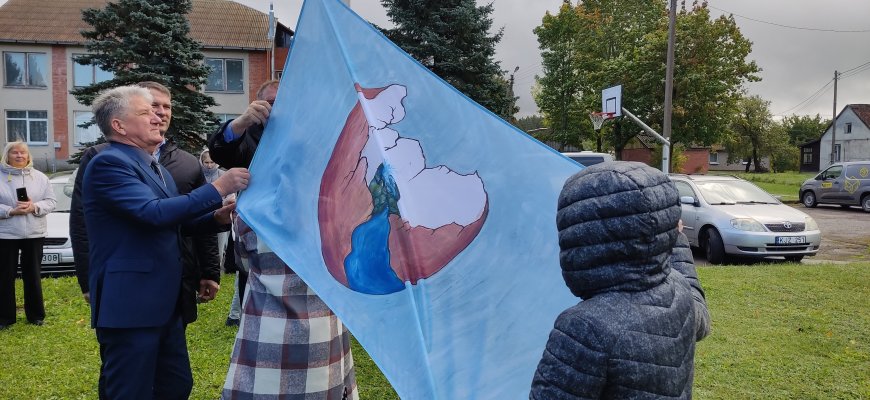 5–joje „Lukštietinėje“: nauja vėliava, miestelio legenda ir dešimtys šakočių (foto)