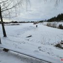 Laimingas atsitiktinumas: nesuvaldęs automobilio drifteris atsidūrė ant Velniakalnio tvenkinio ledo  (foto+video)