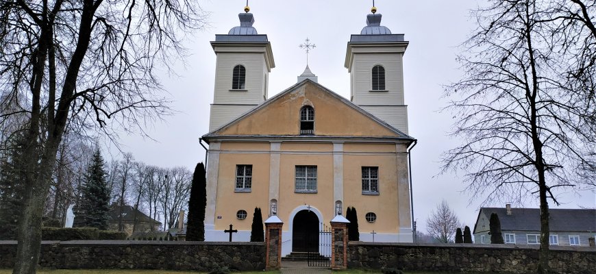 Dalyvaukite Šv. Mišiose Pandėlio bažnyčioje