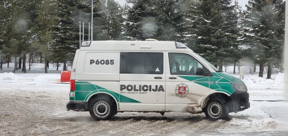 Miškovežis mirtinai prispaudė žmogų