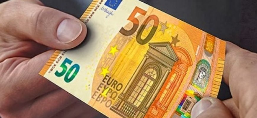 Siūloma iki 50 eurų didinti išmokas vaikams