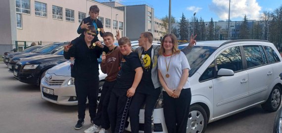 Jaunieji J. Aleksiejaus auklėtiniai iš varžybų vėl grįžo su medaliais