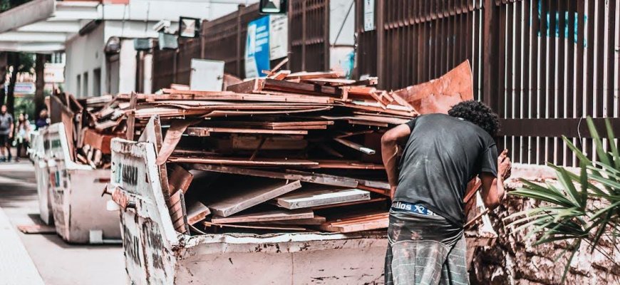 Aplinkosaugos svarba – kodėl turėtume perdirbti metalų laužą?