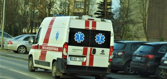 Neblaivūs prisivažinėjo
