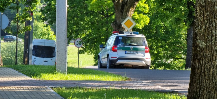 Dar vienas vairuotojas atsisveikins su teisėmis