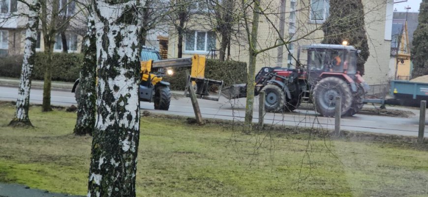 Griūna tvoros – senąją rudeniop pakeis nauja