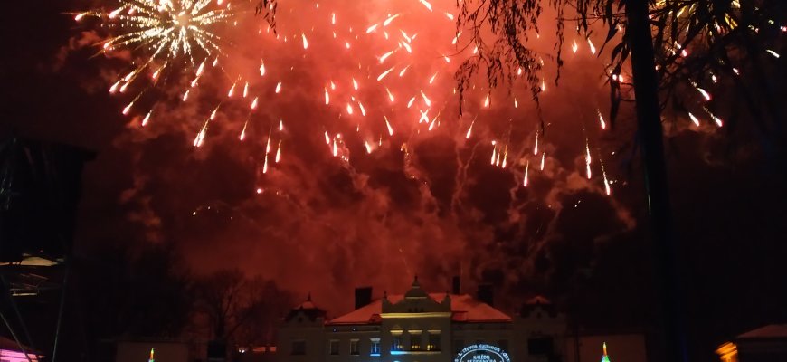 Miesto gimtadienio šventės biudžetas: skirtą sumą sumažino tris kartus, nes ... varva darželio stogas