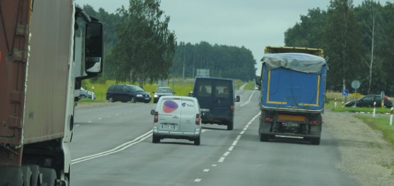 Nuo gruodžio įsigalioja naujos KET taisyklės ir kelio ženklai