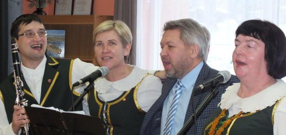 Jūžintų dienos ir trumpalaikės socialinės globos centro šventė “Šv. Kalėdų belaukiant“ (foto)