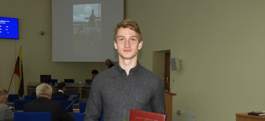 Jėgos trikovės čempionate rokiškėnai skynė medalius