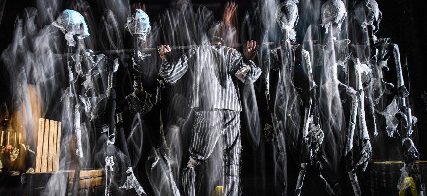 „Vaidiname žemdirbiams“ festivalio programoje - Kauno lėlininkų spektaklis „Dievų miškas“