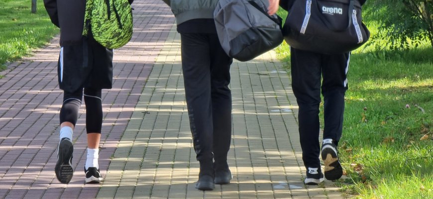 Premjerė: paaugliai imunitetą tikriausiai įgis „sunkiuoju būdu“